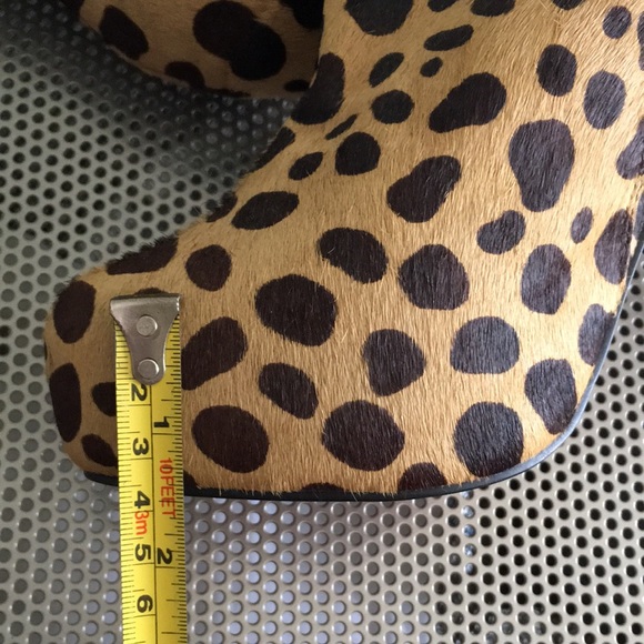 🖤NEW💕Calf hair leopard boots - Picture 14 of 17